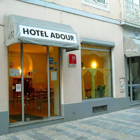 Hotel Adour Pau Exterior foto